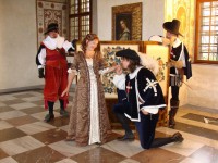 /album/divadelni-adaptace-intriky-pana-kardinala/com-exulis-divadlo-historie-v-pohybu-barokni-reminiscence-jpg/